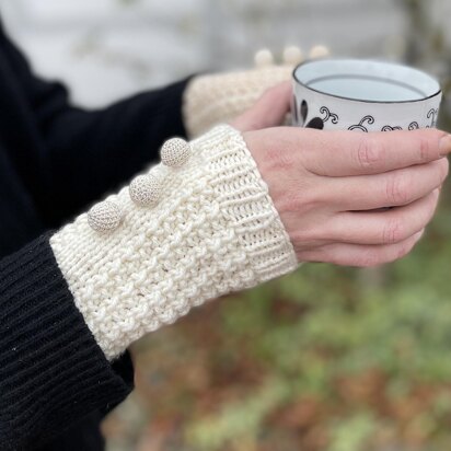 Frosty white wrist warmers