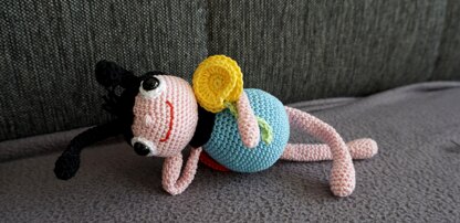 Crochet Pattern for the Ladybug Max with Flower!