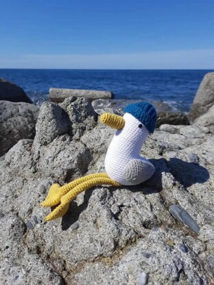 Seagull Crochet Pattern – Amigurumi Bird Plush PDF, Beginner-Friendly