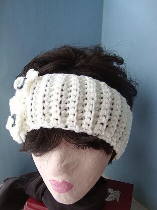 354, CROCHET HEADBAND, button up