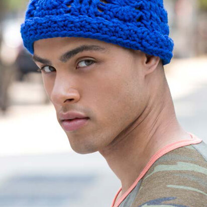 Beanie with a Dash in Red Heart Heads Up - LW3830 - Downloadable PDF