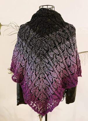 Triangular Scarf "Lytaia"