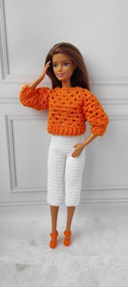 Pink sweater for dolls