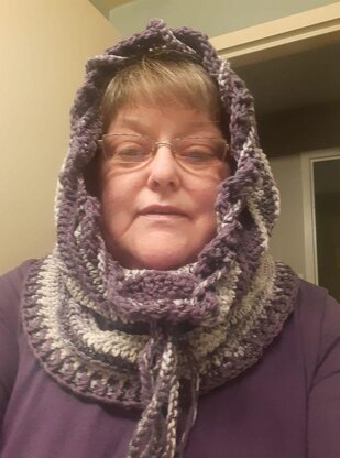 EASY RIBBED HOODED COWL