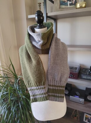 Collegiate Scarf