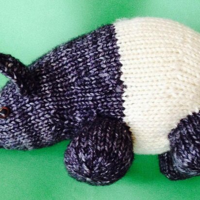 Miko, the tapir - knitting pattern