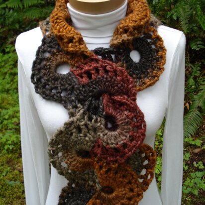 Scrolling Scarf - PA-307