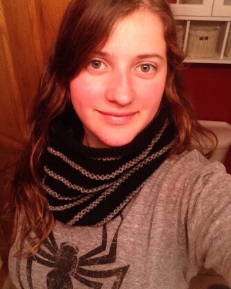 Tobias Eaton Infinity Scarf (from Divergent)