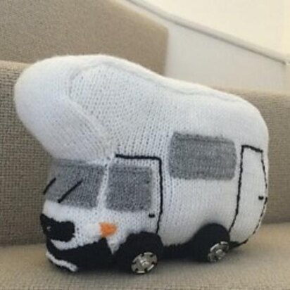 Knitted motorhome