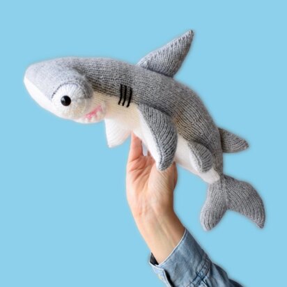 Hammerhead Shark - knitting pattern