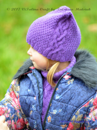 Cable Fantasy hat and cowl for my daughter