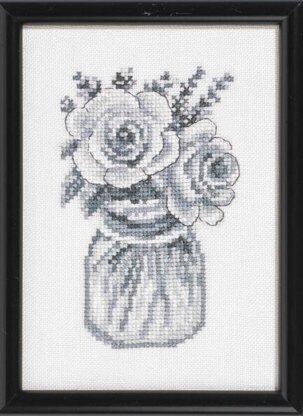 Permin Roses Cross Stitch Kit - 12 x 17 cm