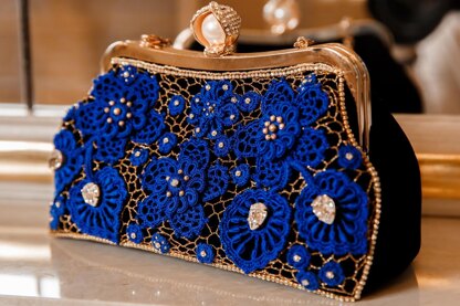 Blue Clutch