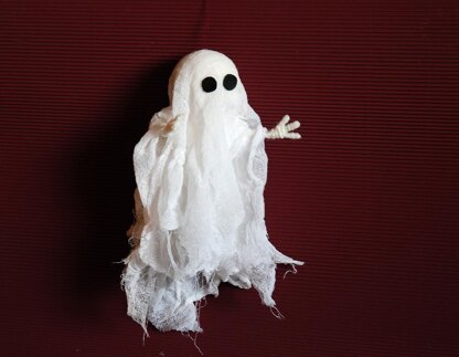 Halloween Ghost. Wire inside arms and legs.