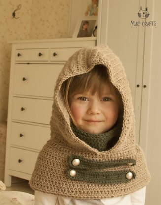 Cole hooded cowl