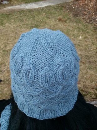 Cabled Trellis Hat