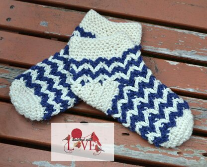 Chevron Illusion Slipper Socks- Adult Sizes