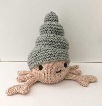 Hermit Crab Knit Pattern Knitting pattern by Amy Gaines | LoveCrafts