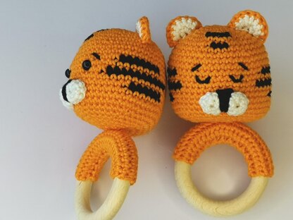 Tiger rattle