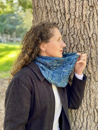 Woodleaf Cowl