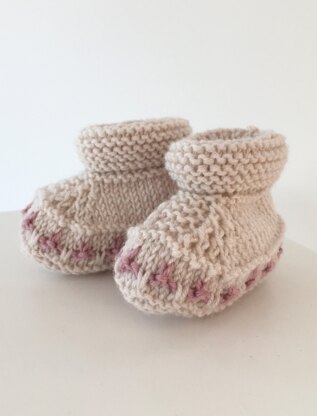 Mulberry Pie Booties