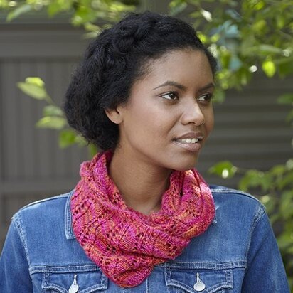 723 Deato Cowl - Knitting Pattern for Women in Valley Yarns Charlemont Hand Dyed