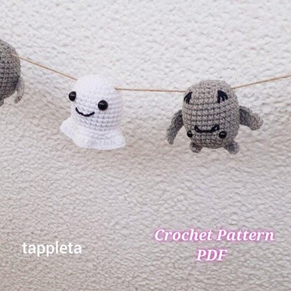 Ghost and Bat garland crochet pattern, Halloween crochet decor pattern, Spooky season decor, Nursery Boo garland handmade, Tiny bat crochet