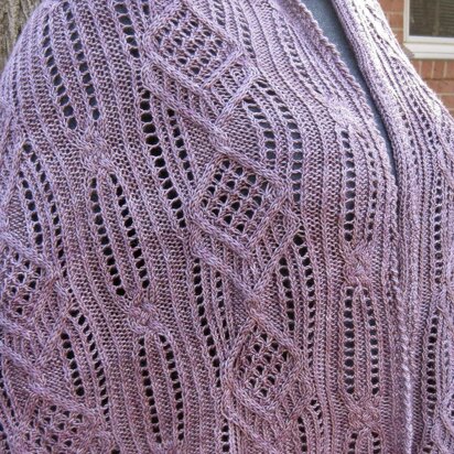 Hido Cable Lace Shawl