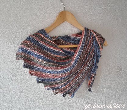 Asymmetric scarf