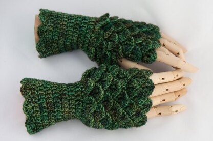 Dragon Scale Fingerless Gloves Gauntlets pattern by Crowned Crochet  Crochet  gloves free pattern, Crochet fingerless gloves, Fingerless gloves crochet  pattern