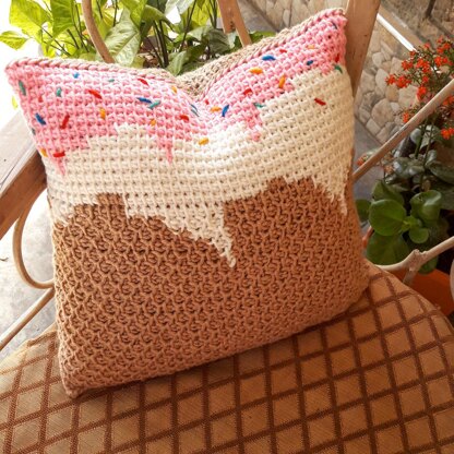 Double Scoop Throw Pillow