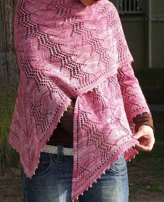 Waves in the Square Shawl