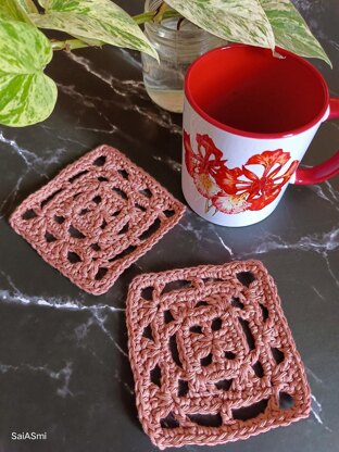 Peek-a-boo Granny Square