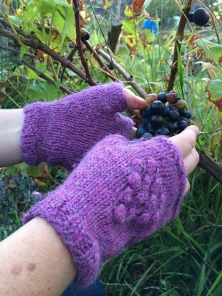 Beaujolais Mitts