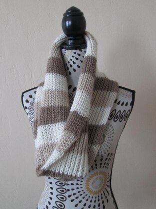 Shades of Beige Cowl