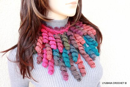 Crochet Scarf Lariat Multicolor "Curly Tassels"