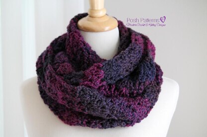 Elegant Shells Cowl 101