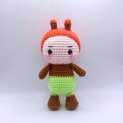 Fiby the Firefly Amigurumi crochet pattern