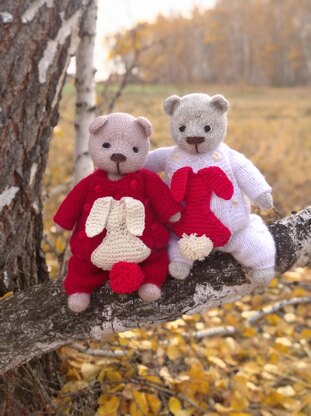 Christmas bear knitting pattern