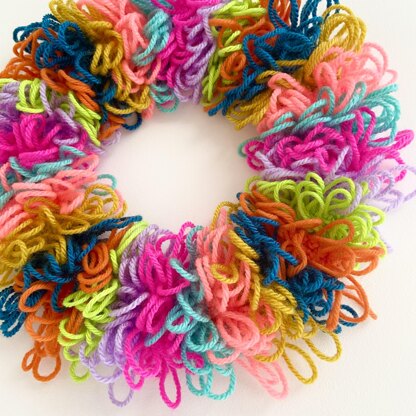 Scrappy loopy wreath