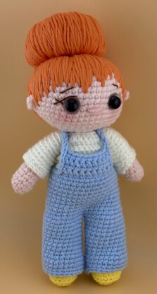 Marie - Amigurumi doll pattern