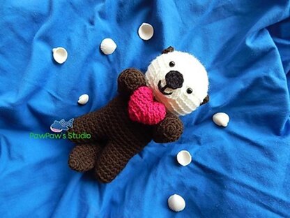 Amigurumi Sea Otter Pattern No.56