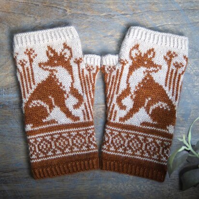 Outfoxed Mitts - knitting pattern