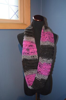 Charismatic Mobius Infinity Scarf