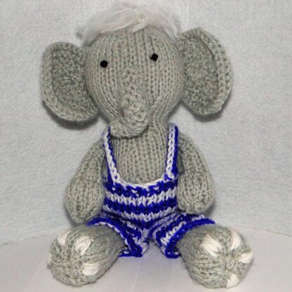 Gigi the little elephant