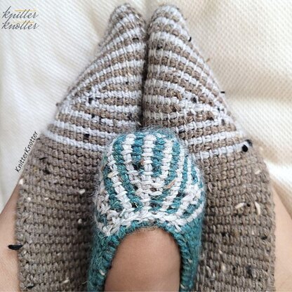 Spanien Ræv metrisk Ashvini Tunisian Crochet Slippers Crochet pattern by Arunima Goel |  LoveCrafts