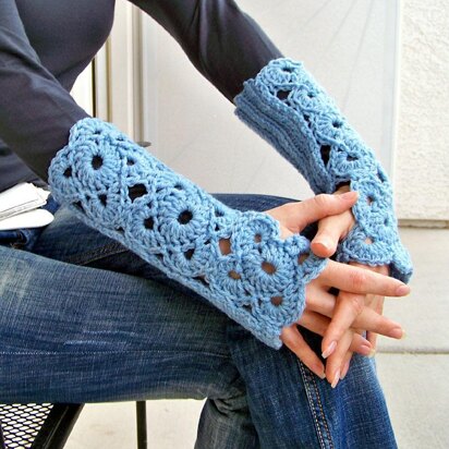 Fingerless Gloves