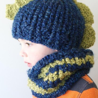 Chunky Dinosaur Hat and Cowl - knitting pattern