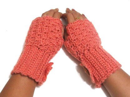 Fingerless mittens shell design