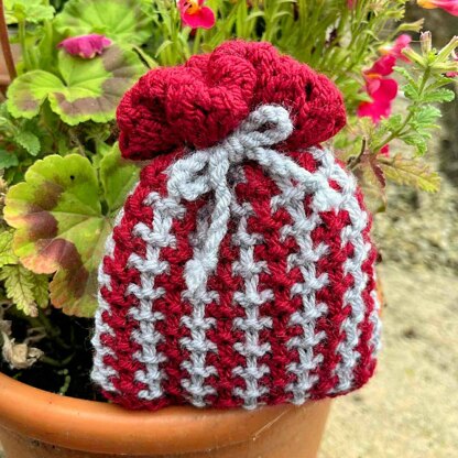 Textured Tweed Lavender Bag Knitting Pattern - Free Knitting Pattern